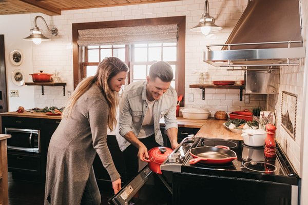 Notre sélection d'ustensiles et matériels incontournables pour une utilisation professionnelle d'une plancha gaz